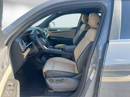 2026 Volkswagen Atlas Cross Sport 2.0T SE w/Technology 4MOTION