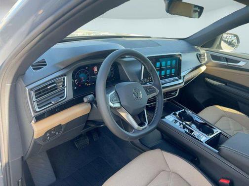 2026 Volkswagen Atlas Cross Sport 2.0T SE w/Technology 4MOTION