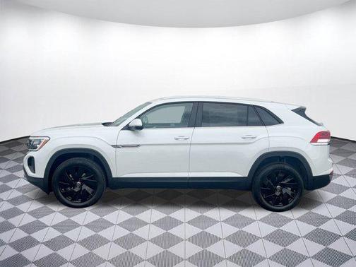 2026 Volkswagen Atlas Cross Sport 2.0T SE w/Technology 4MOTION