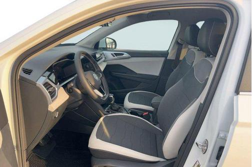 Pure White exterior 2026 Volkswagen Taos SE