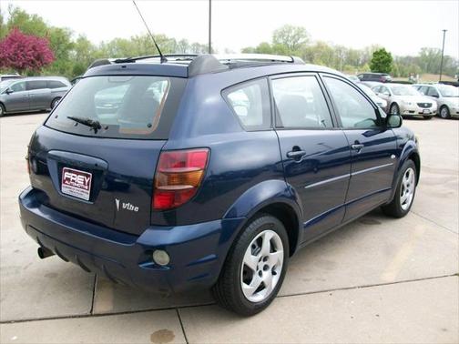 2004 Pontiac Vibe Base