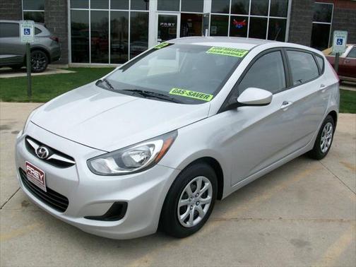 2012 Hyundai Accent GS