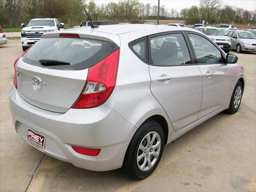 2012 Hyundai Accent GS