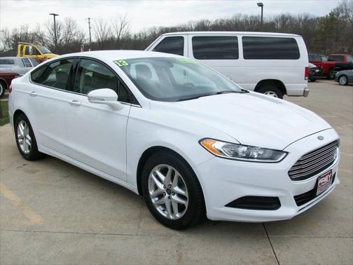 2013 Ford Fusion SE