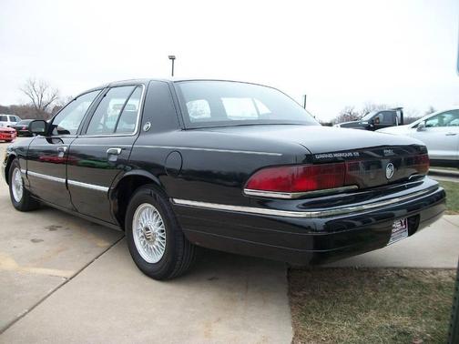 1992 Mercury Grand Marquis GS