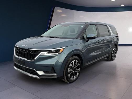 2024 Kia Carnival EX