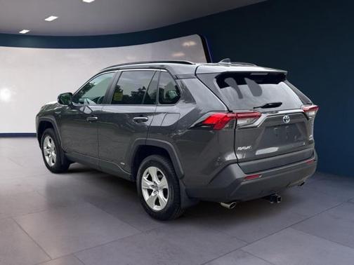 2019 Toyota RAV4 Hybrid XLE