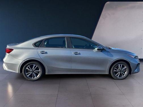 Steel Gray 2023 Kia Forte LXS