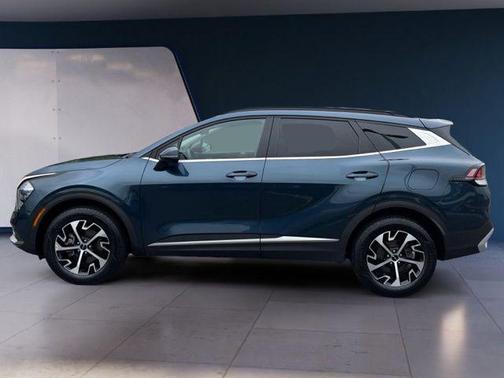 Vesta Blue 2023 Kia Sportage Hybrid EX