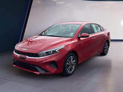 Currant Red 2023 Kia Forte LXS