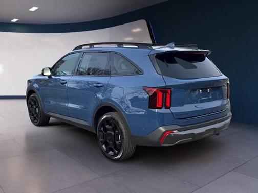 2025 Kia Sorento SX