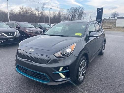 Photo 1 of 17 of 2019 Kia Niro EV EX