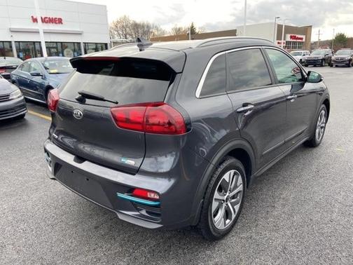 Photo 5 of 17 of 2019 Kia Niro EV EX