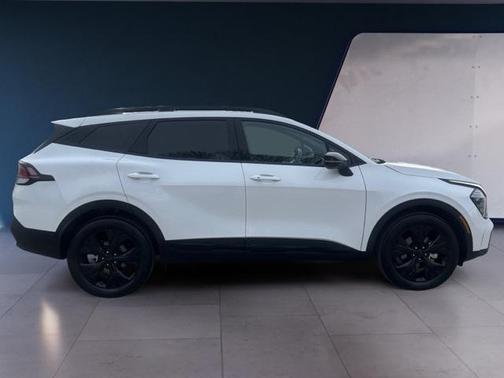 2025 Kia Sportage X-Line