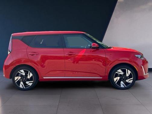 2023 Kia Soul GT-Line