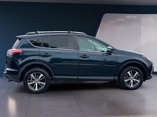 Aqua 2018 Toyota RAV4 XLE