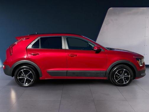 Runway Red 2023 Kia Niro EX