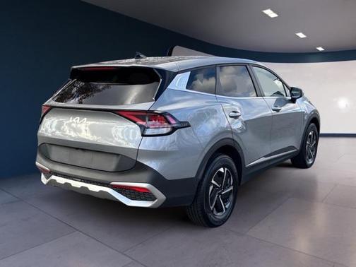 2023 Kia Sportage Hybrid LX