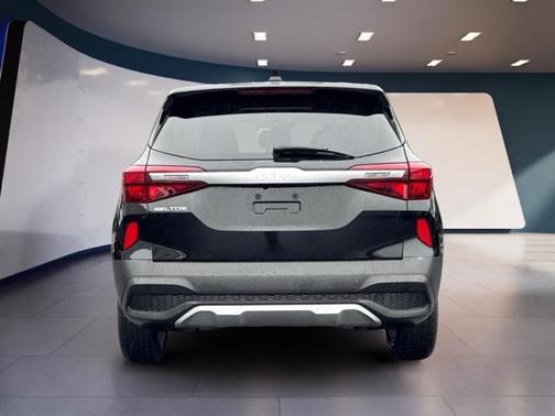 2023 Kia Seltos LX