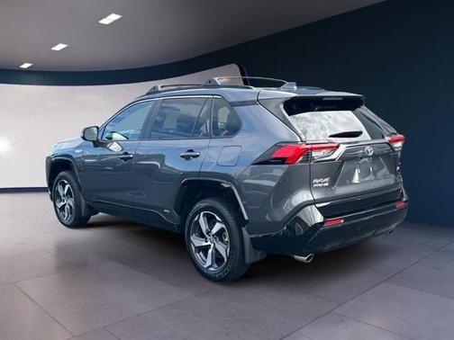 2022 Toyota RAV4 Prime SE