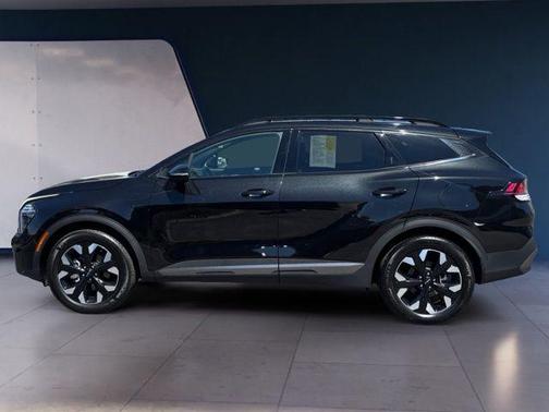 Fusion Black 2024 Kia Sportage Plug-In Hybrid X-Line