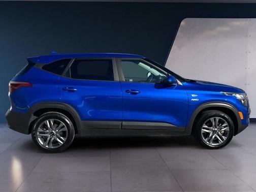2022 Kia Seltos LX