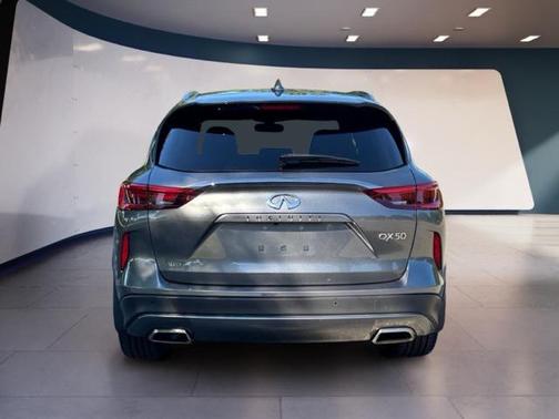 2021 INFINITI QX50 LUXE AWD