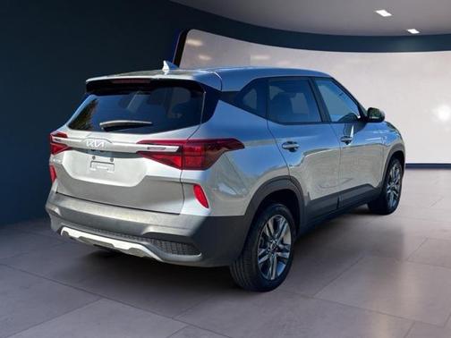 2023 Kia Seltos LX