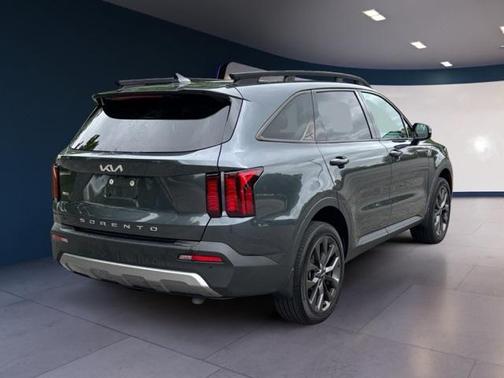 2022 Kia Sorento EX
