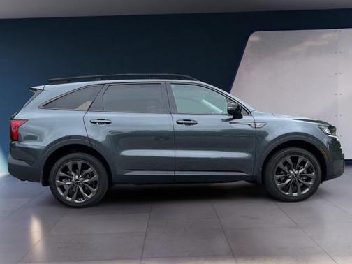 2022 Kia Sorento EX