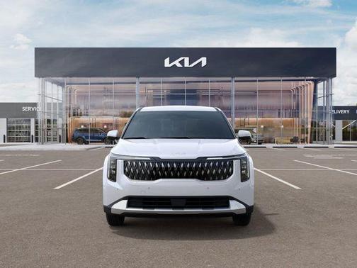 Snow White Pearl 2025 Kia Carnival LXS