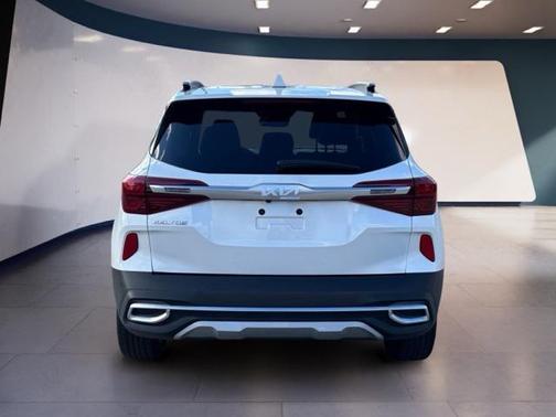 2023 Kia Seltos EX