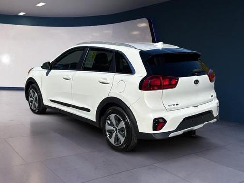 2021 Kia Niro LX