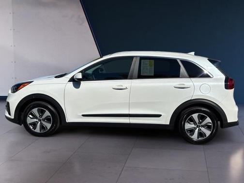 2021 Kia Niro LX