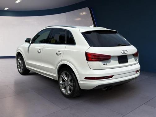 2017 Audi Q3 2.0T Premium Plus