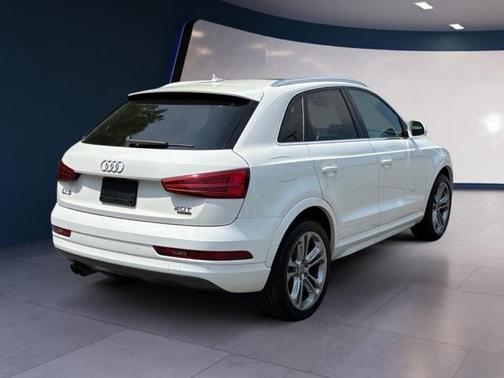 2017 Audi Q3 2.0T Premium Plus