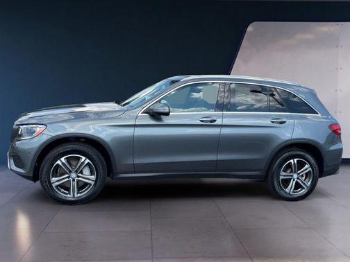 Selenite Grey Metallic 2016 Mercedes-Benz GLC 300 4MATIC