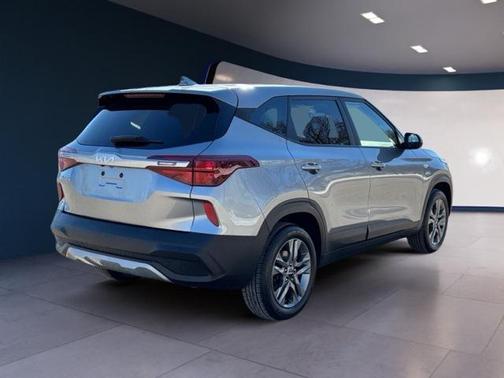 2023 Kia Seltos LX