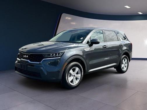 2023 Kia Sorento LX