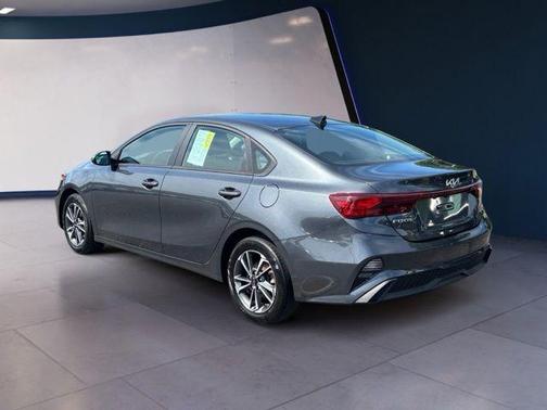 Gravity Gray 2024 Kia Forte LXS