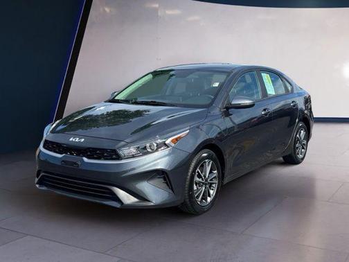 Gravity Gray 2024 Kia Forte LXS