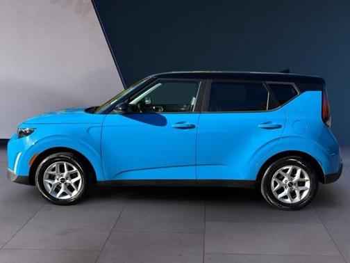 2023 Kia Soul S