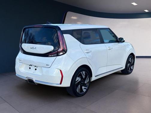2023 Kia Soul GT-Line