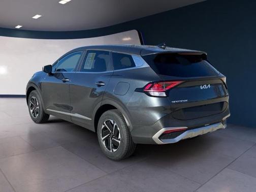 2023 Kia Sportage Hybrid LX