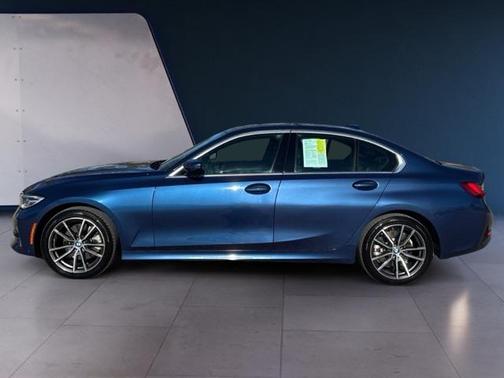 2022 BMW 330 xDrive