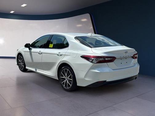 2024 Toyota Camry XLE