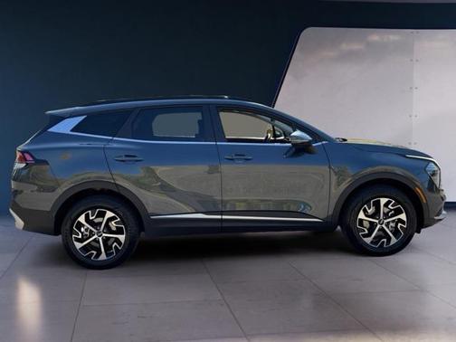 2025 Kia Sportage Hybrid EX