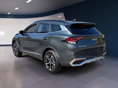 2025 Kia Sportage Hybrid EX