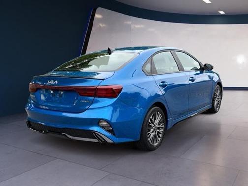 2022 Kia Forte GT-Line