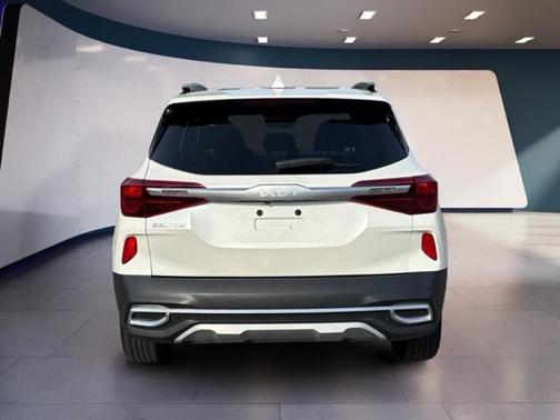 2023 Kia Seltos EX